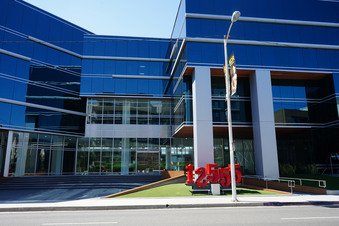 12555 Jefferson Blvd - Playa Vista