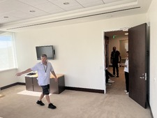Enlarge photo 3