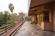Enlarge photo 98