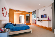 Enlarge photo 46