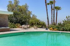 Enlarge photo 46