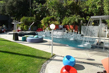 Enlarge photo 25