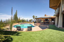 Enlarge photo 49
