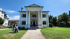 2218 S Harvard Blvd