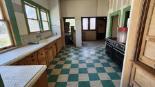 Enlarge photo 14