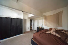 Enlarge photo 32