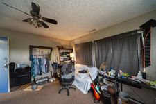 Enlarge photo 37