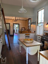 Enlarge photo 22