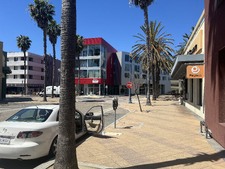 Enlarge photo 26