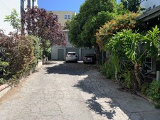 Enlarge photo 21