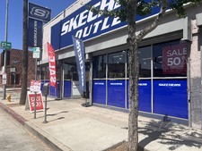 Skechers