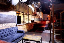 Enlarge photo 24