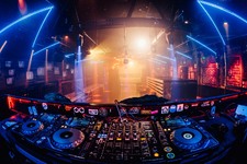 Enlarge photo 9