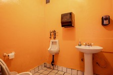 Enlarge photo 17