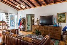 Enlarge photo 37