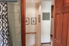Enlarge photo 33