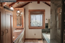 Enlarge photo 34