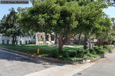 Enlarge photo 69