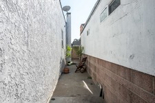 Enlarge photo 36