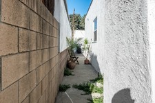 Enlarge photo 37