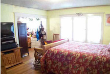 Enlarge photo 18