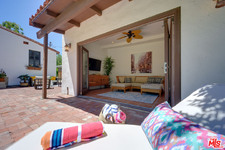 Enlarge photo 29