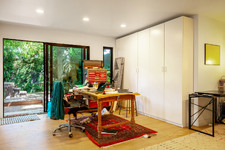 Enlarge photo 44