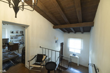 Enlarge photo 33