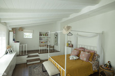 Enlarge photo 37