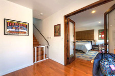 Enlarge photo 32