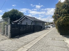 Enlarge photo 46