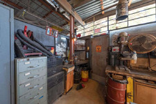 Enlarge photo 105