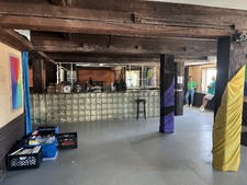 Enlarge photo 13