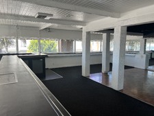 Enlarge photo 32
