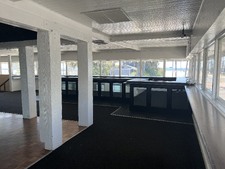 Enlarge photo 38
