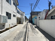 Enlarge photo 56