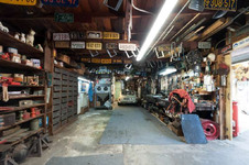 Enlarge photo 75