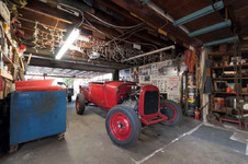 Enlarge photo 82