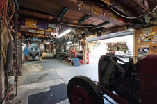 Enlarge photo 85