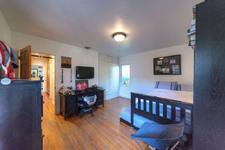 Enlarge photo 39