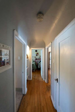 Enlarge photo 32
