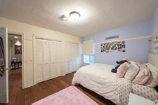 Enlarge photo 36