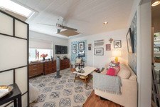 Enlarge photo 50