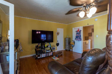 Enlarge photo 54