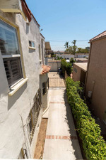 Enlarge photo 65