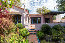 CAST 12904 EASTLA