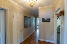 Enlarge photo 31