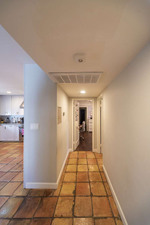 Enlarge photo 33