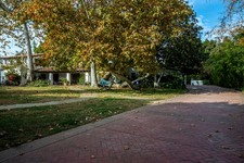 Enlarge photo 125