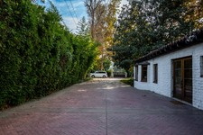 Enlarge photo 130